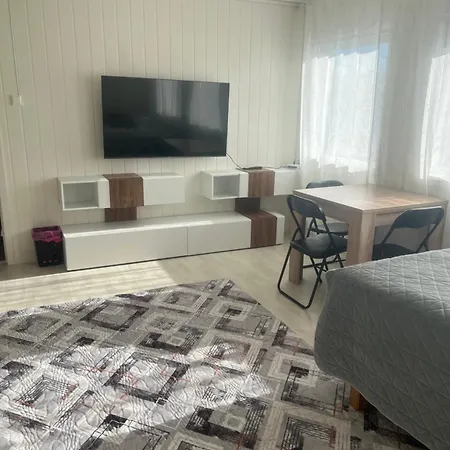 Vadlasveien 4 * Egersund